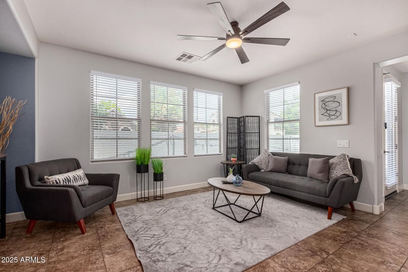 15231 Alexandria Way, Surprise, AZ 85379