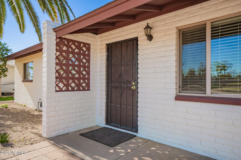 15232 26th St, Phoenix, AZ 85032