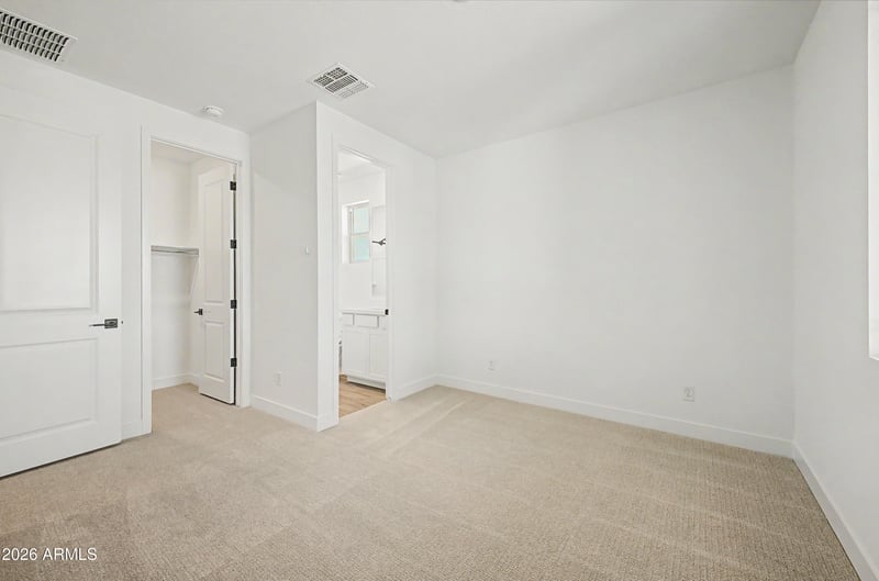 15233 Gray Fox Trl, Surprise, AZ 85387