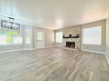 15235 30th St, Phoenix, AZ 85048
