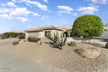 15236 Pinehurst Ln, Surprise, AZ 85374