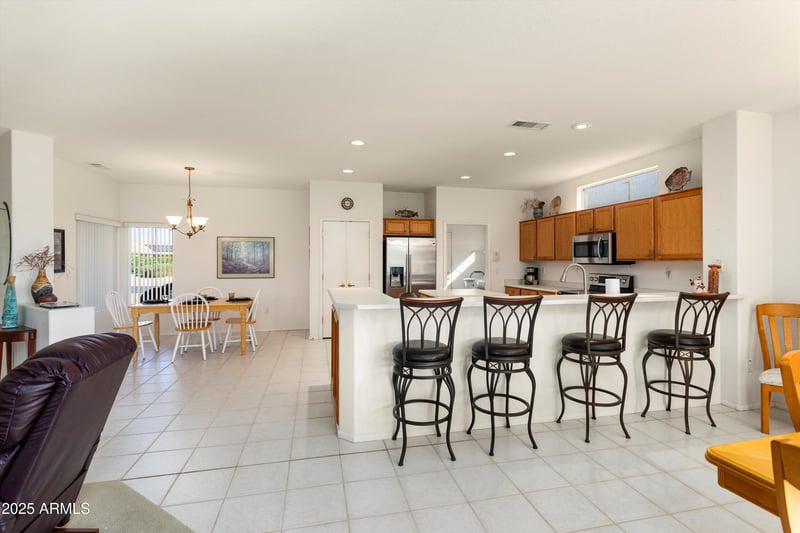 15237 Pinehurst Ln, Surprise, AZ 85374