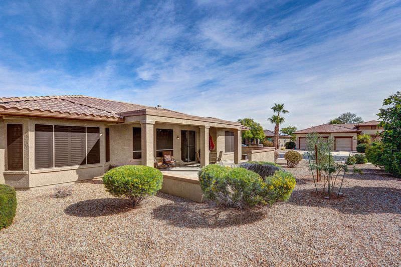 15237 W Morningtree Dr, Surprise, AZ 85374