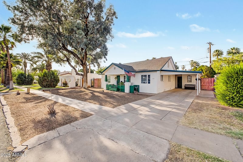 1524 E Earll Dr, Phoenix, AZ 85014