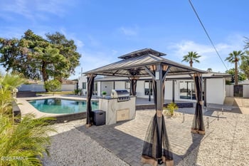 1524 Mission Ln, Phoenix, AZ 85021