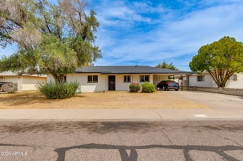 1524 Ocotillo Rd, Phoenix, AZ 85015