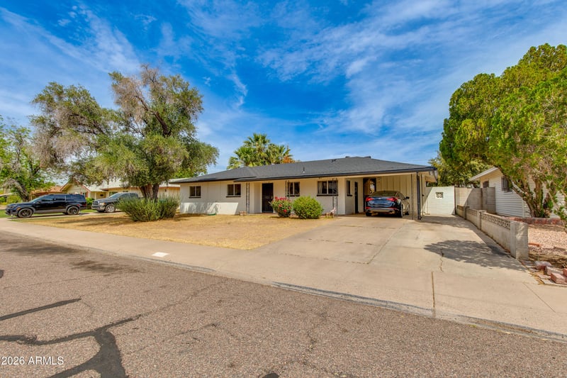 1524 Ocotillo Rd, Phoenix, AZ 85015