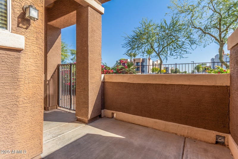 15240 142nd Ave #1011, Surprise, AZ 85379