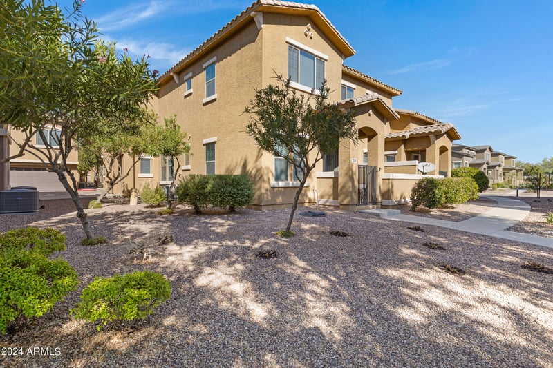 15240 142nd Ave #2111, Surprise, AZ 85379