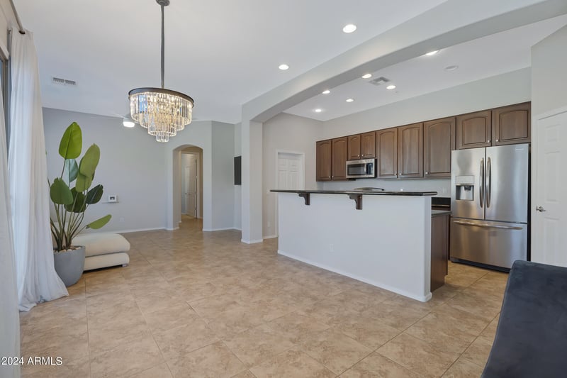 15240 142nd Ave #2111, Surprise, AZ 85379
