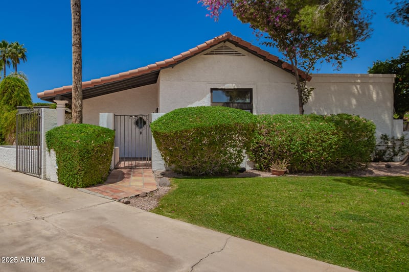 15240 51st St, Scottsdale, AZ 85254