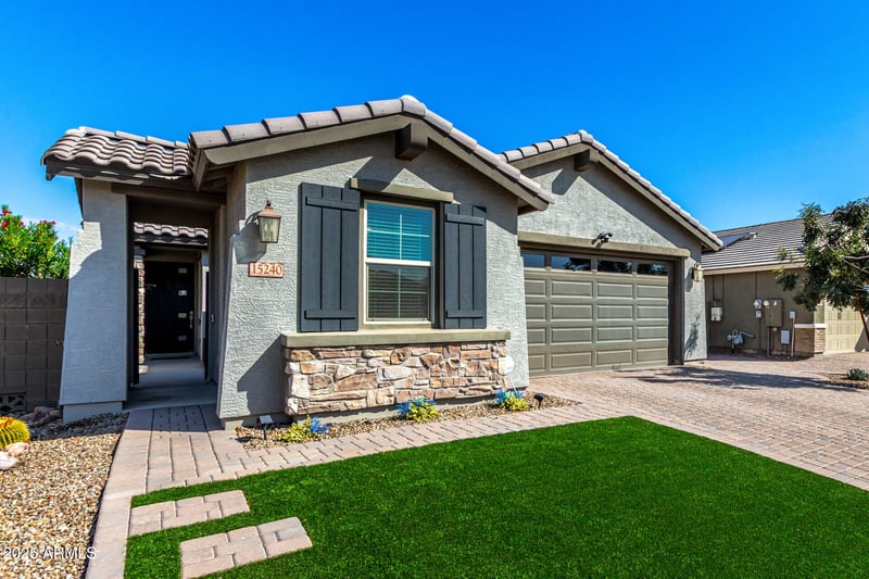 15240 Latham St, Goodyear, AZ 85338