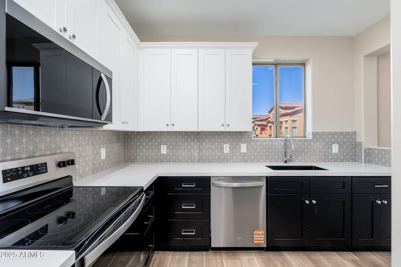 15240 N 142nd Ave #1110, Surprise, AZ 85379