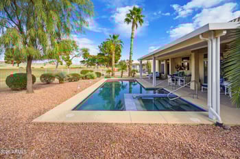 15244 Las Brizas Ln, Sun City West, AZ 85375