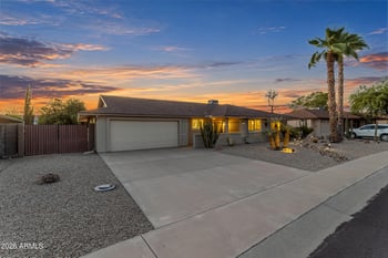 15246 N Agua Fria Dr, Sun City, AZ 85351
