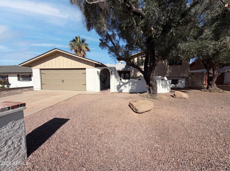 15248 N 53rd Ave, Glendale, AZ 85306