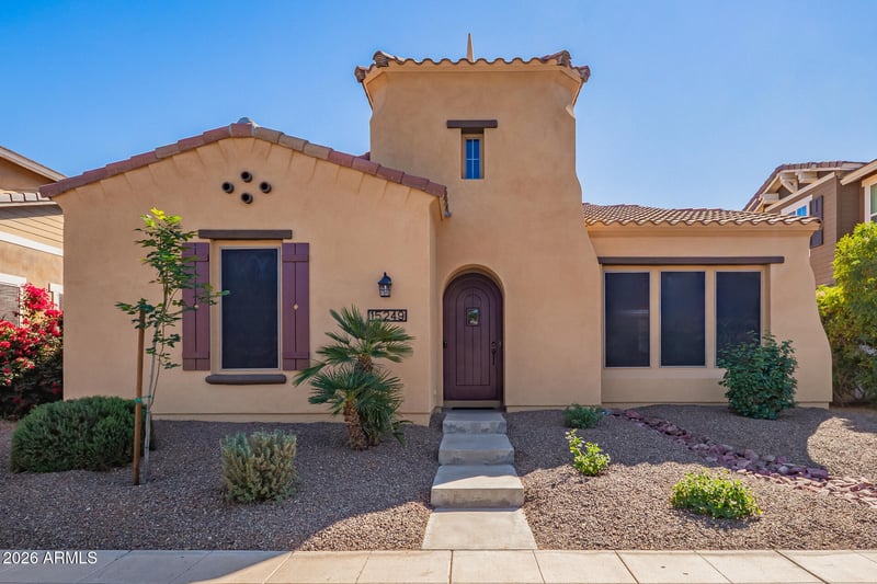 15249 Dahlia Dr, Surprise, AZ 85379