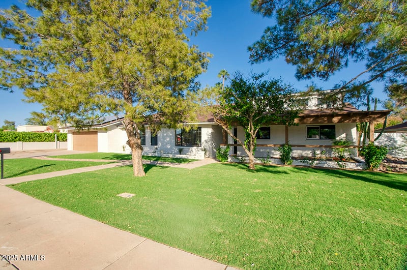 1525 25th St, Mesa, AZ 85213