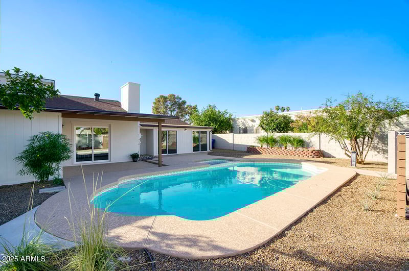 1525 25th St, Mesa, AZ 85213