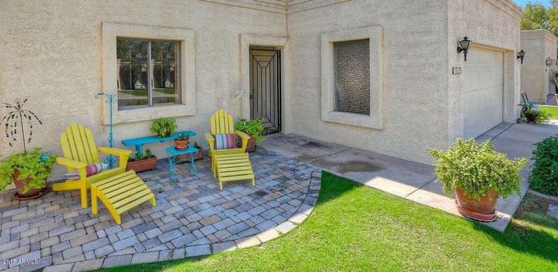 1525 E Royal Palm Rd, Phoenix, AZ 85020