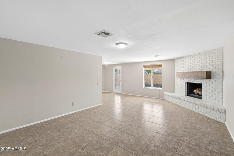 1525 El Alba Way, Chandler, AZ 85224