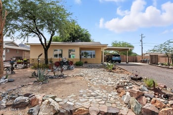 1525 Loma Ln, Phoenix, AZ 85020