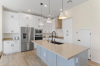 1525 Megan St, Gilbert, AZ 85295