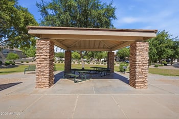 1525 Owl Dr, Gilbert, AZ 85296