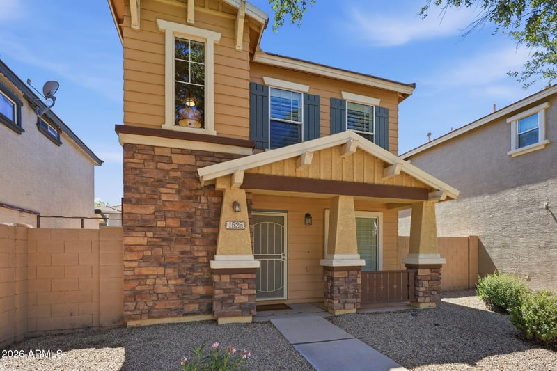1525 S Owl Dr, Gilbert, AZ 85296