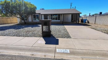 1525 W Hartford Ave, Phoenix, AZ 85023