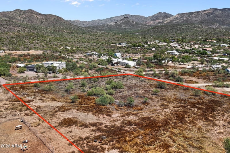 1525 W Lazy K Ranch Rd #'-', New River, AZ 85087