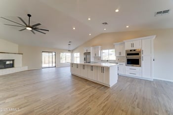 15250 65th Ave, Glendale, AZ 85306
