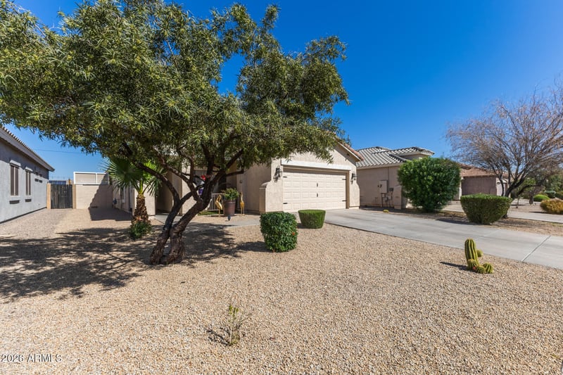 15250 Shaw Butte Dr, Surprise, AZ 85379