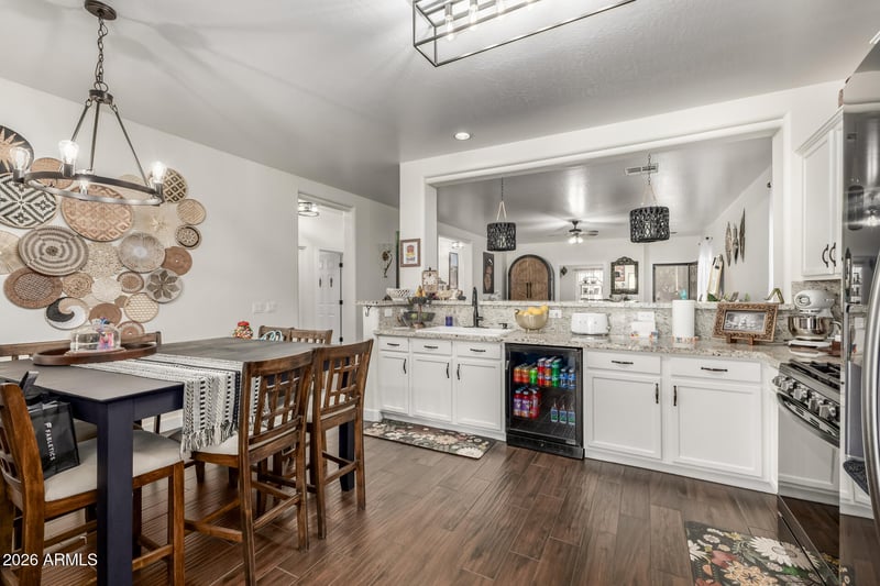 15250 Shaw Butte Dr, Surprise, AZ 85379
