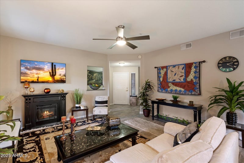 15252 100th St #1146, Scottsdale, AZ 85260