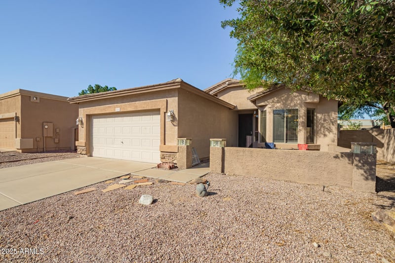 15252 Country Gables Dr, Surprise, AZ 85379