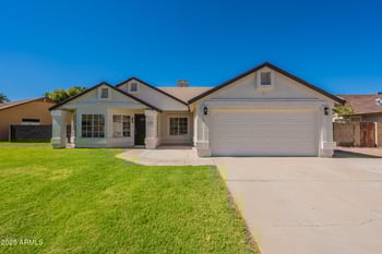 15258 61st Dr, Glendale, AZ 85306