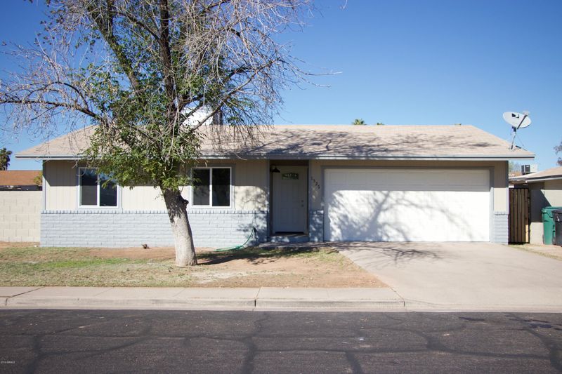 1526 E Emelita Ave, Mesa, AZ 85204