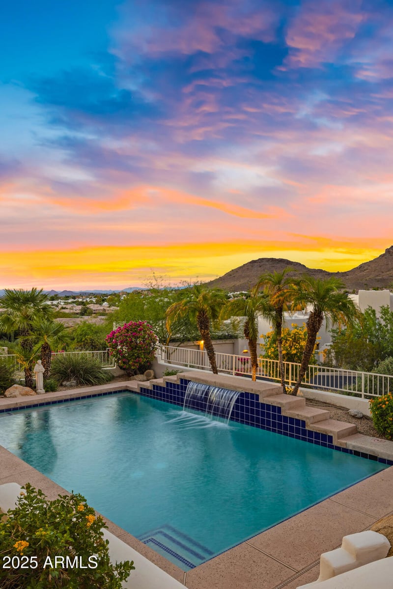 1526 Eugie Ave, Phoenix, AZ 85022