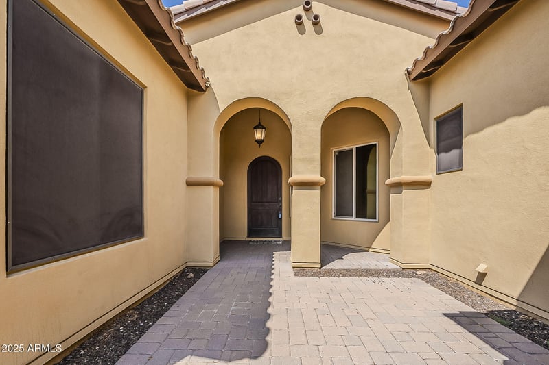 1526 Hazel Dr, Phoenix, AZ 85042
