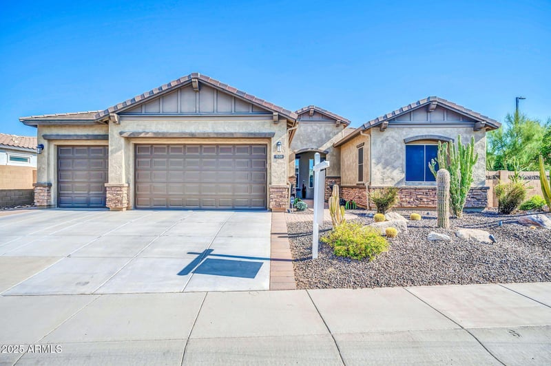 1526 Molly Ln, Phoenix, AZ 85085