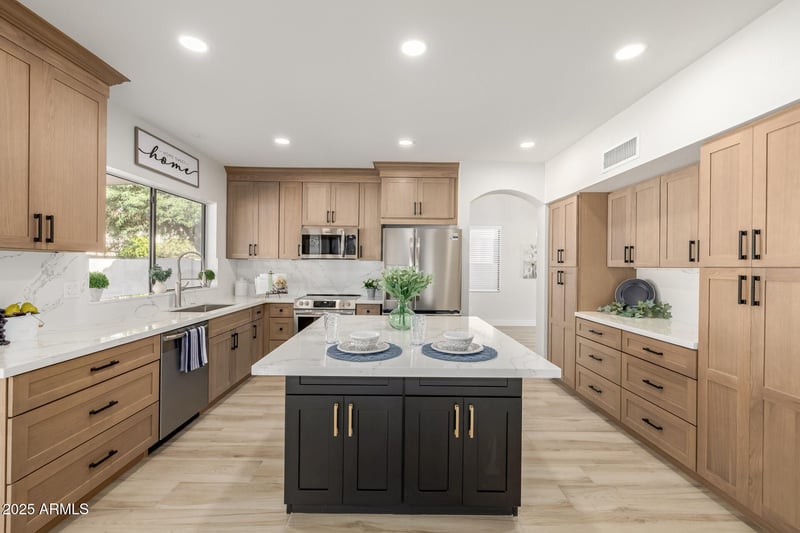 1526 Sea Haze Dr, Gilbert, AZ 85233