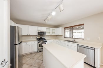 15260 Cottonwood St, Surprise, AZ 85374