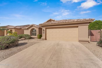 15264 Mulberry Dr, Goodyear, AZ 85395