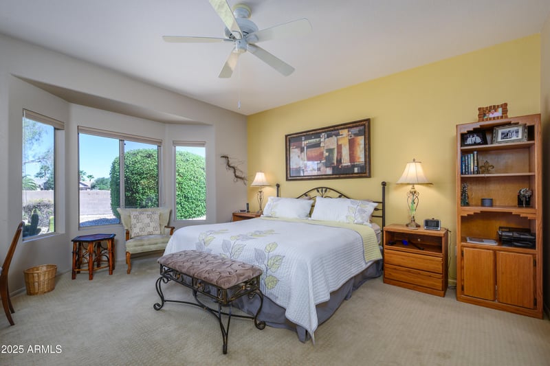 15266 Pinehurst Ln, Surprise, AZ 85374