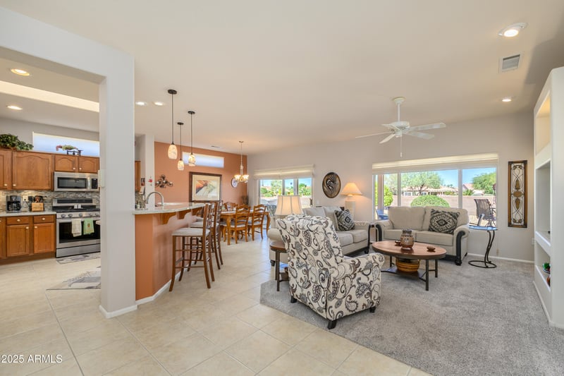 15266 Pinehurst Ln, Surprise, AZ 85374