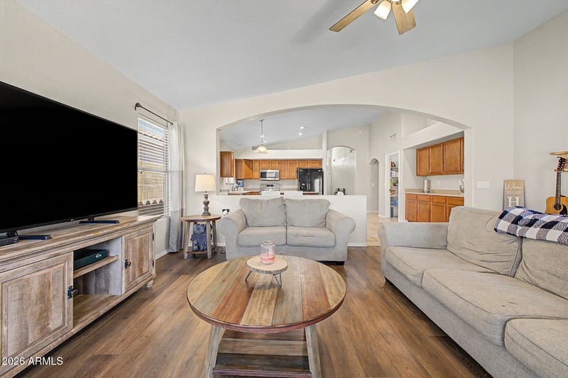 15267 Honeysuckle Ln, Surprise, AZ 85374