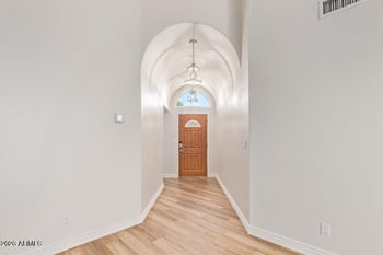 1527 Beacon Dr, Gilbert, AZ 85234