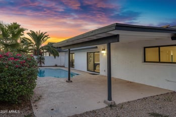 1527 Bell De Mar Dr, Tempe, AZ 85283