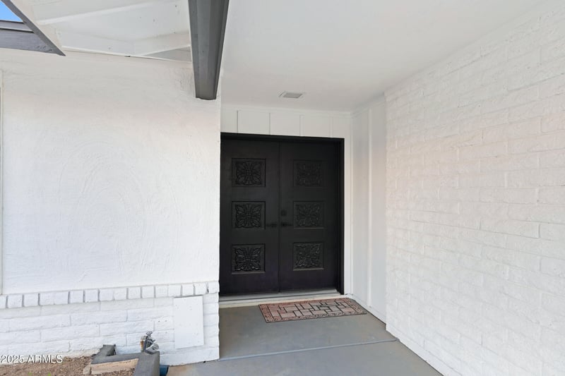 1527 Bell De Mar Dr, Tempe, AZ 85283